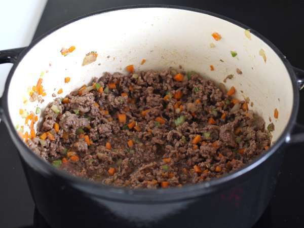 Těstoviny s boloňskou omáčkou - tagliatelle al ragù alla bolognese - Příprava krok 3