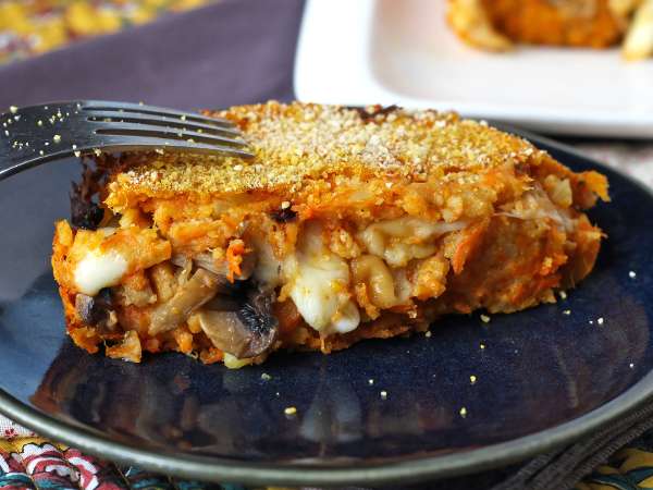 Dýňová sekaná s houbami a sýrem scamorza: chutný a snadný zapečený recept - Příprava krok 14