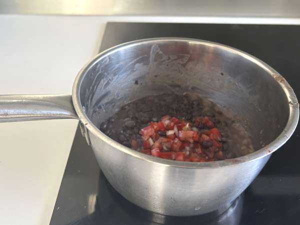 Huevos rancheros: kultovní a chutný mexický recept - Příprava krok 6
