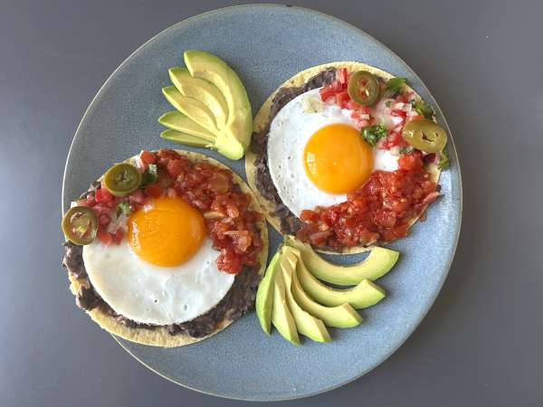 Huevos rancheros: kultovní a chutný mexický recept - Příprava krok 10