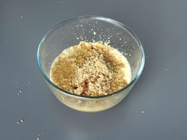 Superjednoduchý ořechový koláč z pouhých 4 ingrediencí - Příprava krok 3
