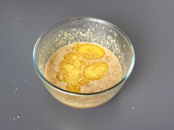 Superjednoduchý ořechový koláč z pouhých 4 ingrediencí - Příprava krok 4