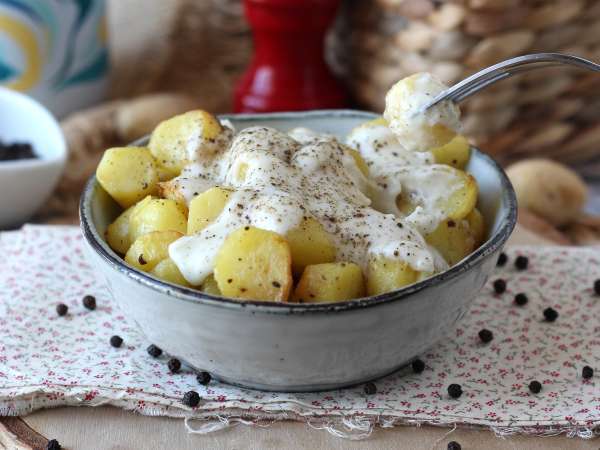 Krémové zapečené brambory cacio e pepe: snadná příloha, ze které se všichni zblázní! - Příprava krok 8