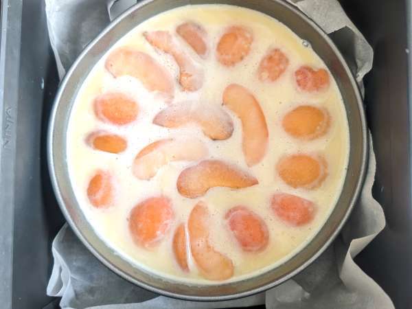 Meruňkový clafoutis s fritézou Air Fryer - Příprava krok 5