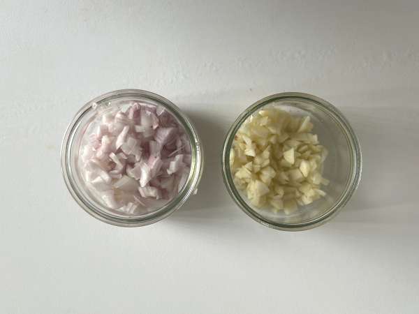 Rychlý a snadný recept na houby smažené na pánvi - Příprava krok 2