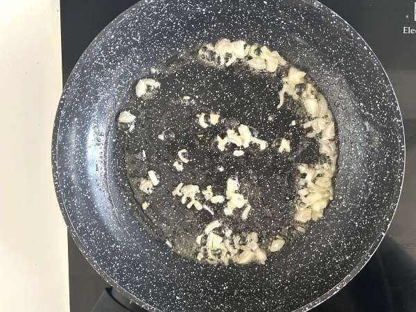 Domácí pepřová omáčka: krémová, voňavá a velmi snadná! - Příprava krok 3