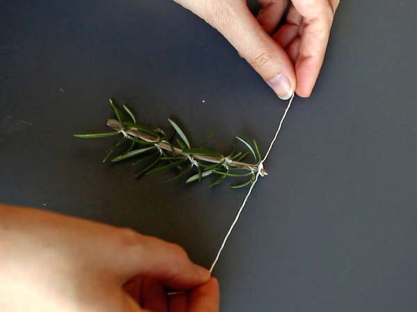 Koktejl se zasněženou jedlí uvnitř - Příprava krok 2