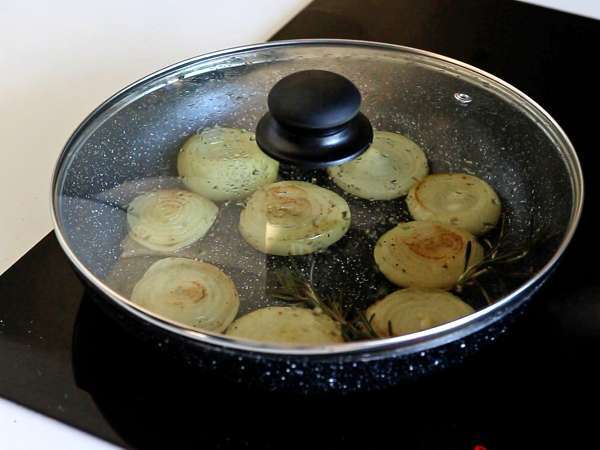 Cibulové tartaletky tatin - Příprava krok 3