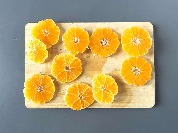 Čokoládová tyčinka s pistáciemi a mandarinkami, ideální sladká pochoutka na zimu! - Příprava krok 3