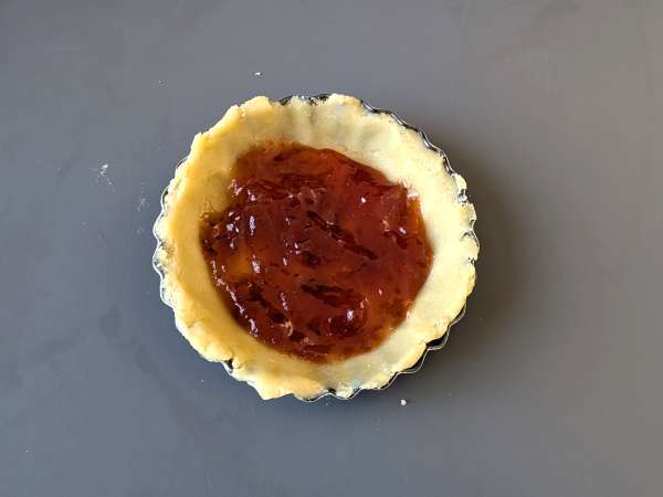 Valentýnské koláče s jahodovým džemem: romantické domácí pochoutky - Příprava krok 4