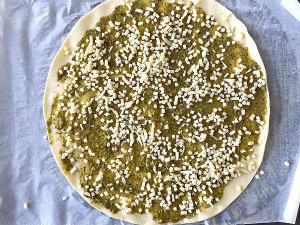 Mozzarella pesto listové těsto s fritézou, hotové za 15 minut! - Příprava krok 2