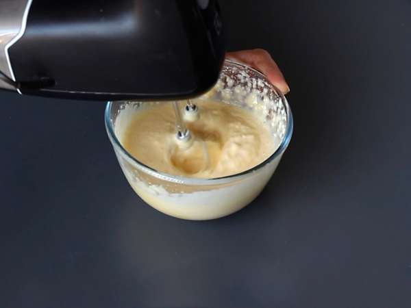 Borůvkový dort s drobenkou: dort, který kombinuje fondán, jemnost a křupavost! - Příprava krok 4