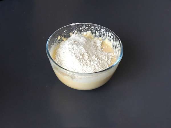 Borůvkový dort s drobenkou: dort, který kombinuje fondán, jemnost a křupavost! - Příprava krok 5