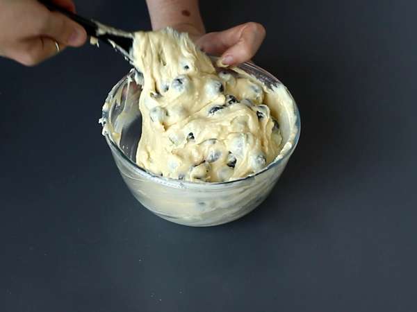 Borůvkový dort s drobenkou: dort, který kombinuje fondán, jemnost a křupavost! - Příprava krok 6