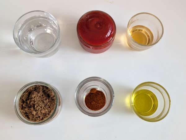 Domácí sladkokyselá omáčka ve stylu barbecue: snadný recept, hotový během chvilky - Příprava krok 1