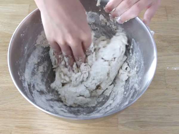 Vlhká pizza Margherita - Příprava krok 1