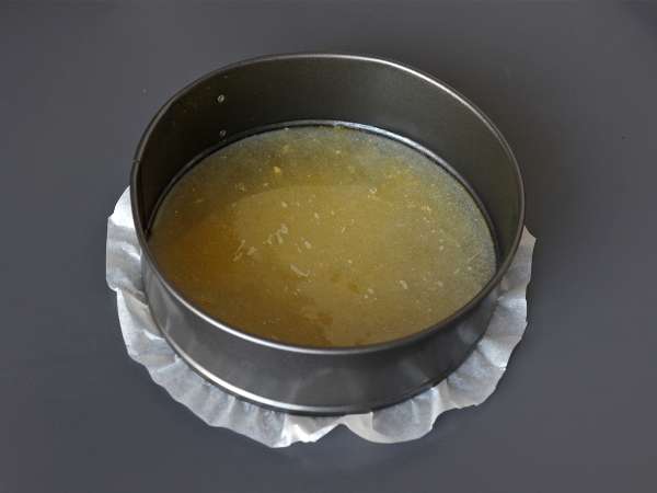 Extra fondánový obrácený banánový dort - Příprava krok 1