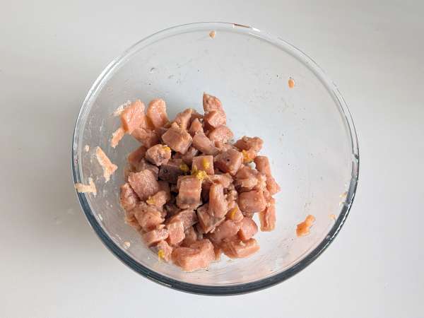 Lososové lasagne s burratou a krémovými křupavými pistáciemi - Příprava krok 1