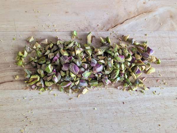 Lososové lasagne s burratou a krémovými křupavými pistáciemi - Příprava krok 3