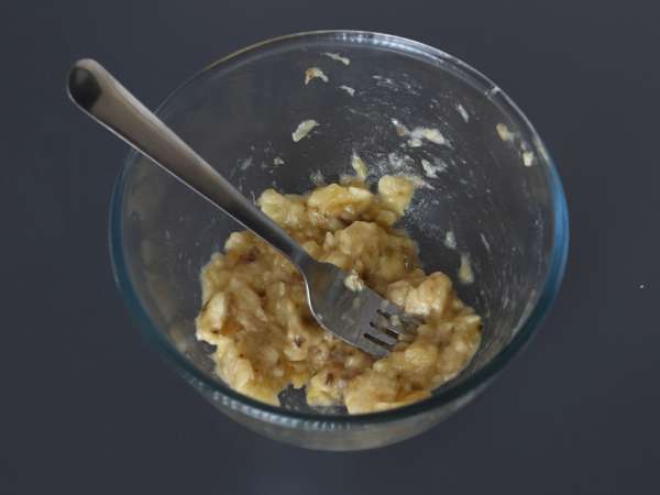 Extra gurmánské banánové a čokoládové muffiny - Příprava krok 1