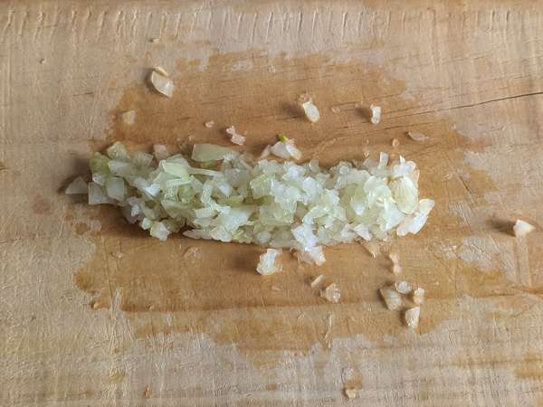 Krémové zapečené těstoviny s hráškem a šunkou au gratin - Příprava krok 1