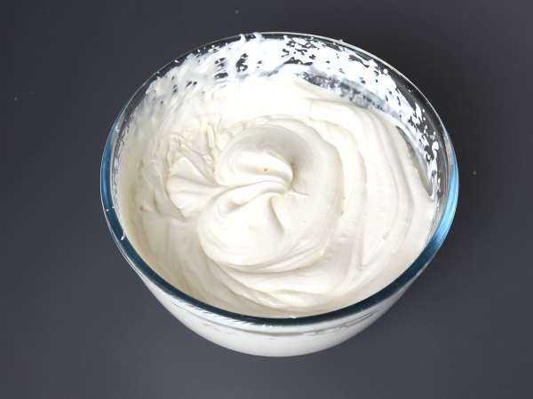 Charlotte s červeným ovocem a madeleines - Příprava krok 3