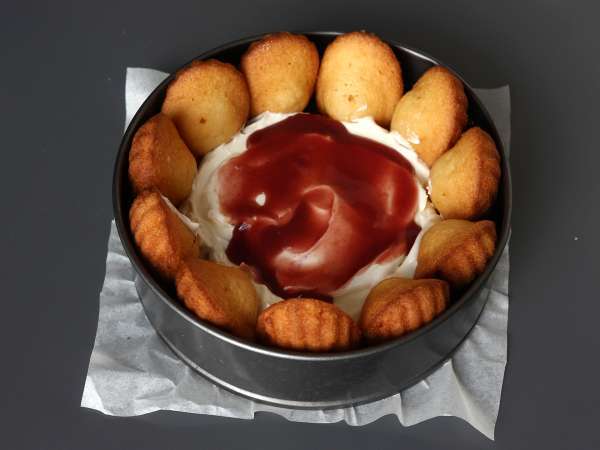 Charlotte s červeným ovocem a madeleines - Příprava krok 5