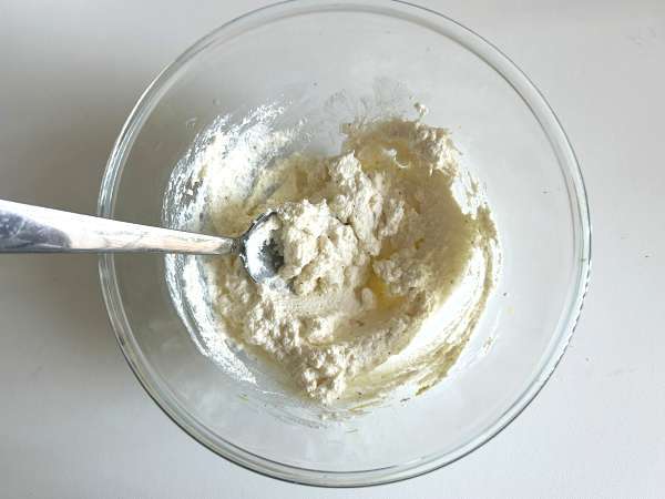 Chřestové tartiny s citronem a bazalkou a ricottou - Příprava krok 3