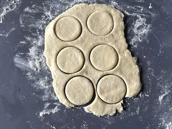 Jahodový koláč, americký jahodovo-krémový koláč, který nikdy nezklame. - Příprava krok 4