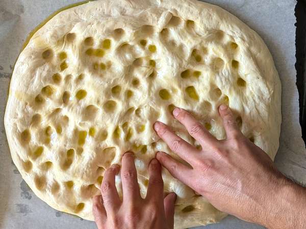 Venkovská focaccia s cibulí a rozmarýnem - Příprava krok 9