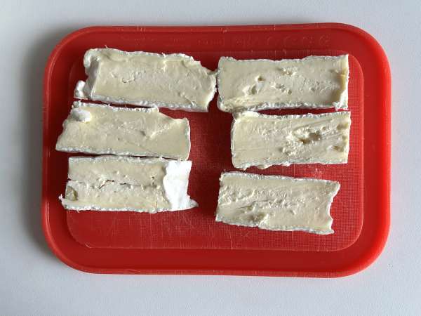Tenký koláč s fíky, brie a ořechy - Příprava krok 3
