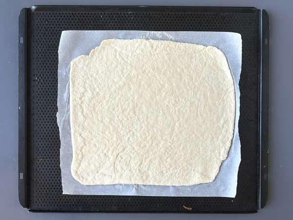Pizza s cottage sýrem - Příprava krok 5