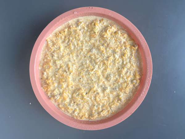 Quiche bez těsta s tuňákem, mrkví a sýrem cottage: snadná a bohatá na bílkoviny - Příprava krok 7