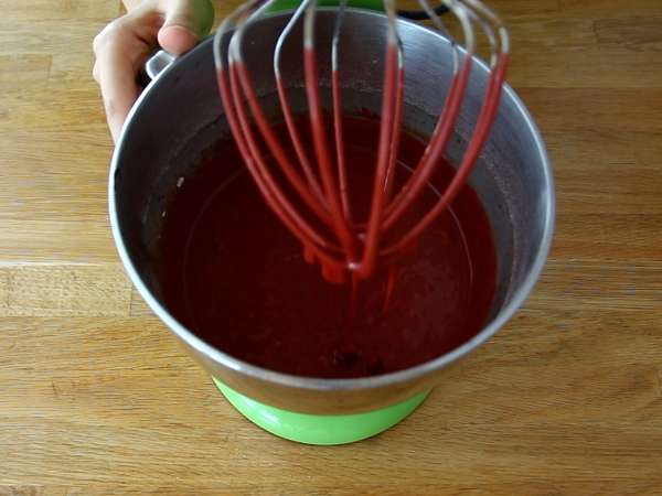 Halloweenský dort Red Velvet! - Příprava krok 4
