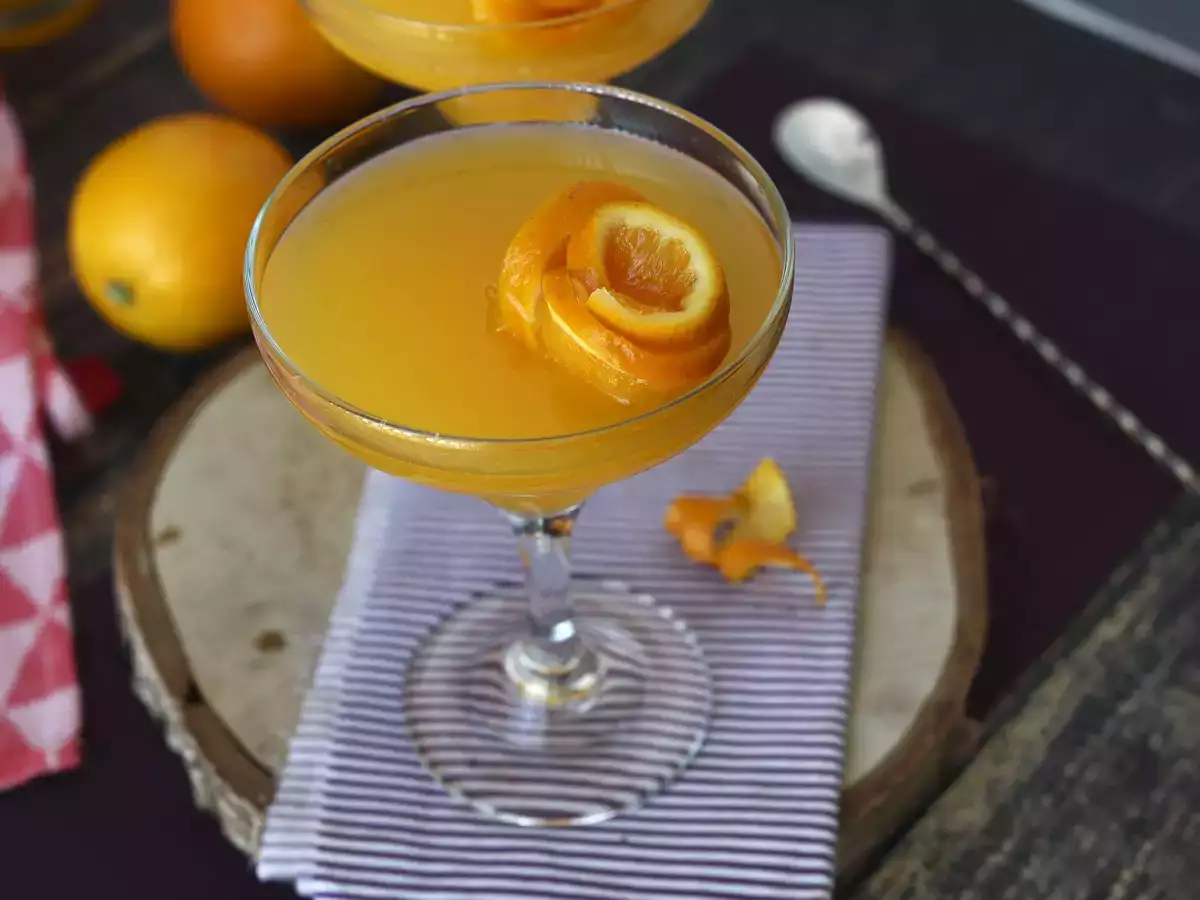 Agua de Valencia, středomořský koktejl s cava a pomeranči, který si můžete připravit doma. - foto 3