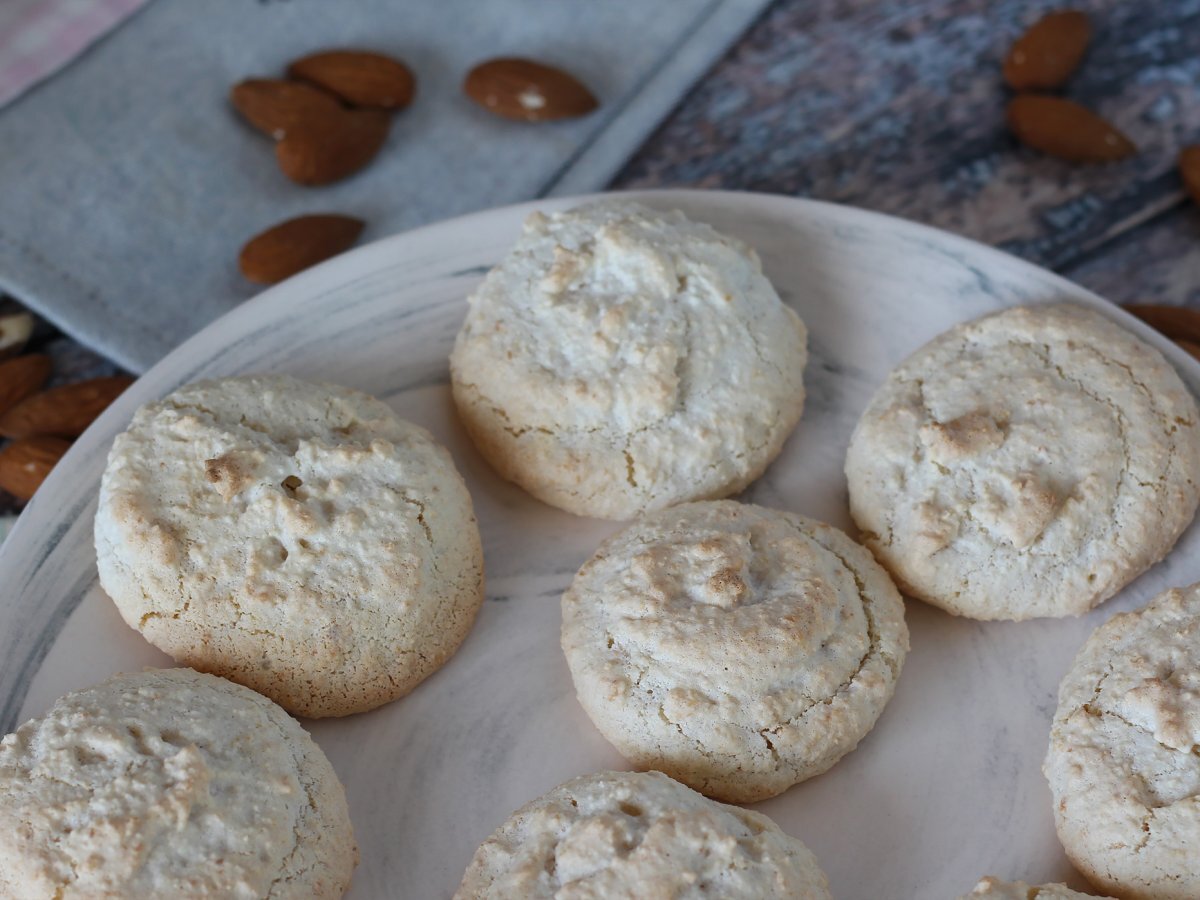Amaretti: italské mandlové pochoutky ideální ke kávě! - foto 3