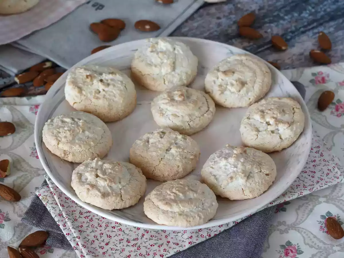 Amaretti: italské mandlové pochoutky ideální ke kávě! - foto 4