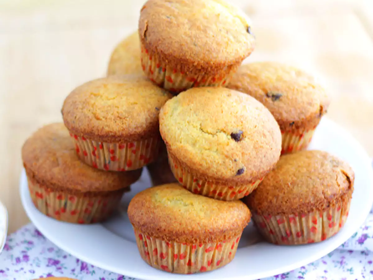 Americké čokoládové muffiny s kousky čokolády - foto 3