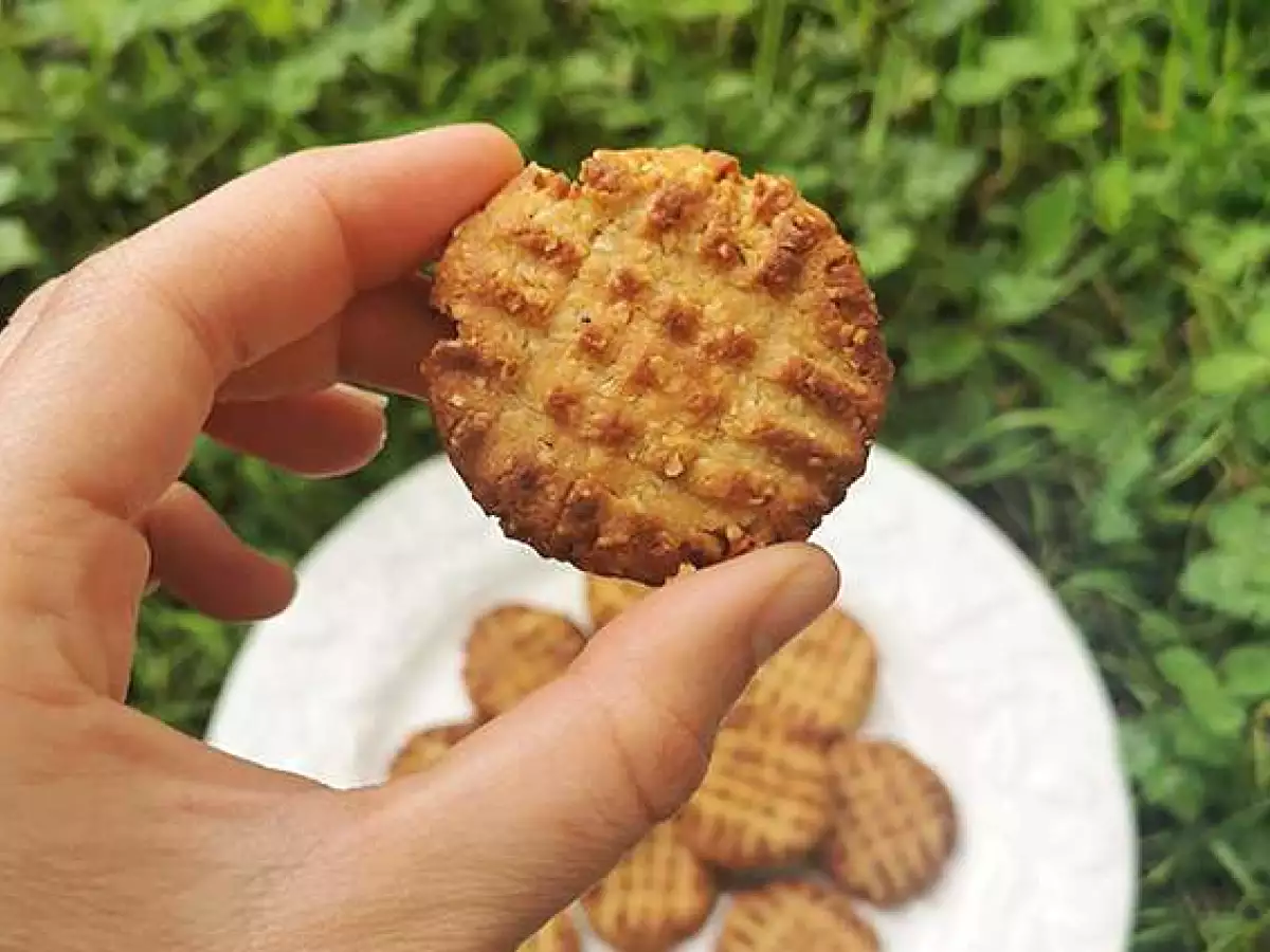 Arašídové sušenky bez přidaného cukru - foto 4