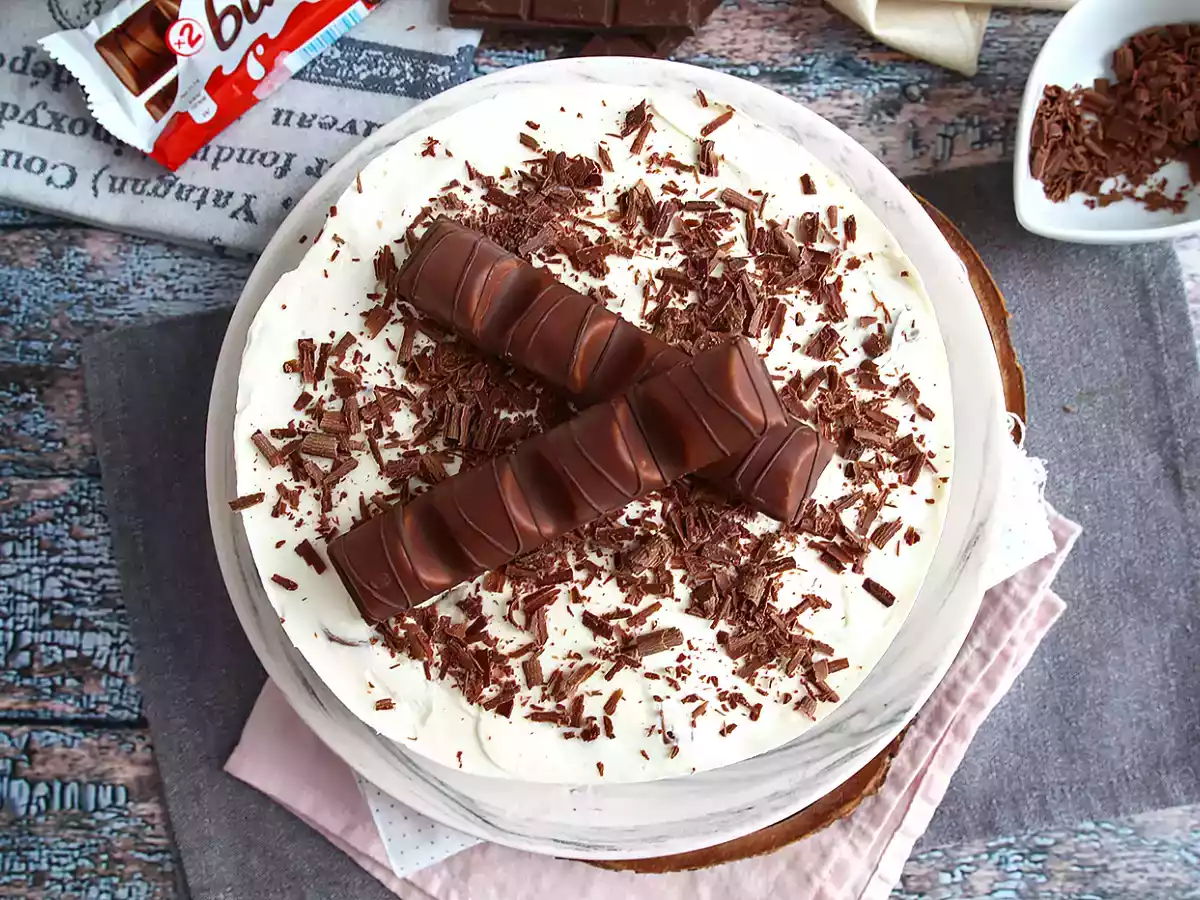 Báječný nepečený tvarohový koláč Kinder Bueno - foto 2