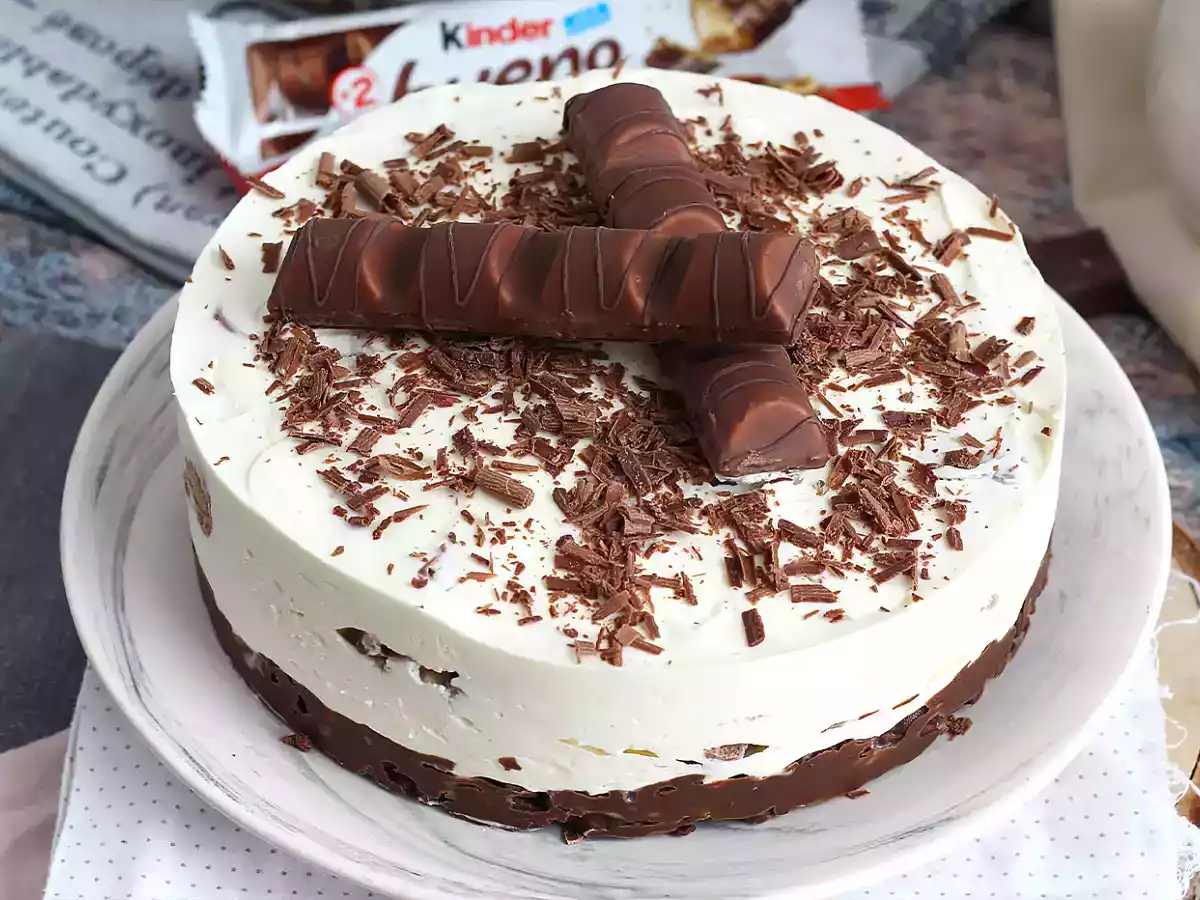 Báječný nepečený tvarohový koláč Kinder Bueno - foto 4
