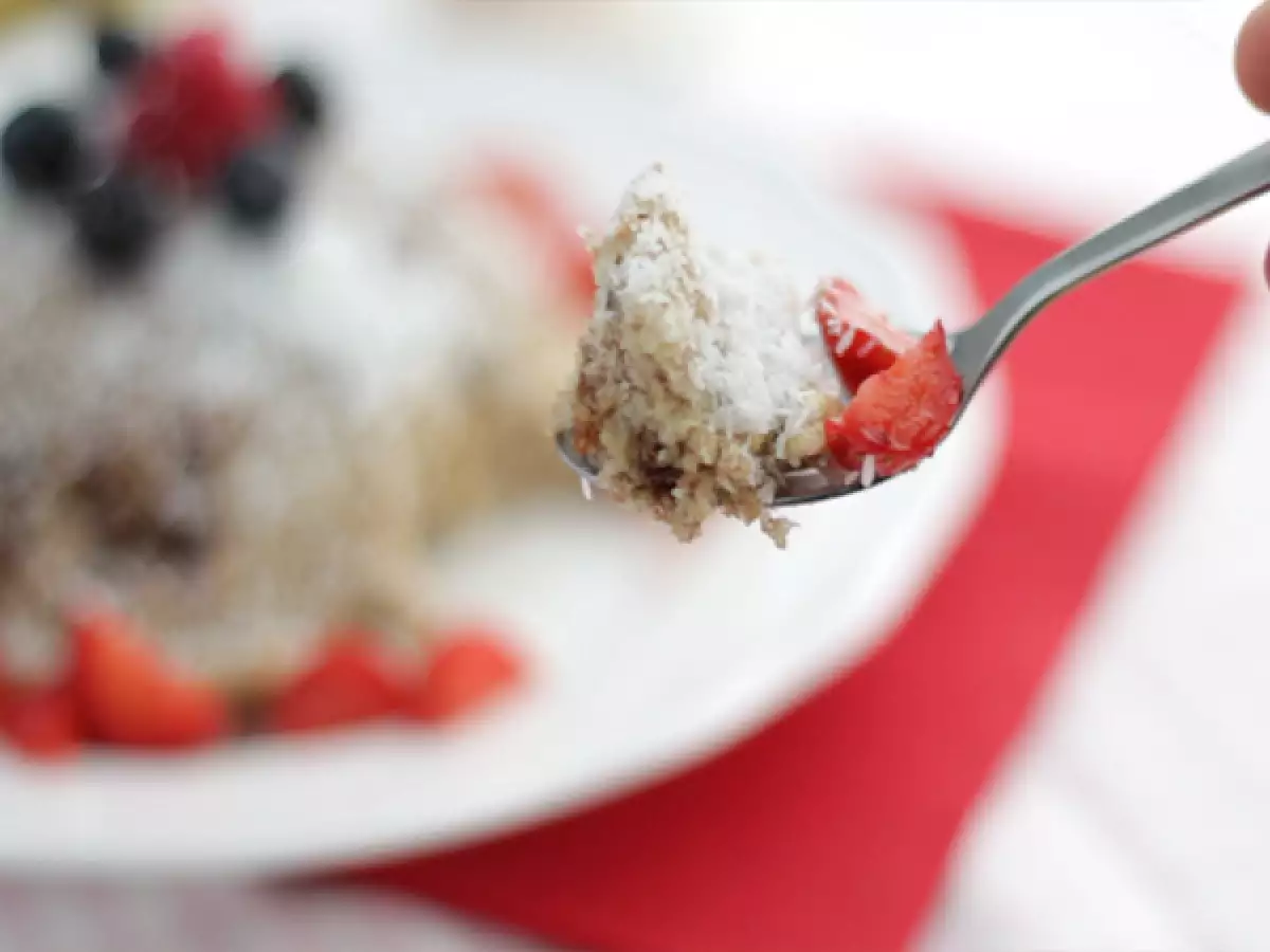 Banánový bowl cake s kokosem – bez laktózy a lepku - foto 3