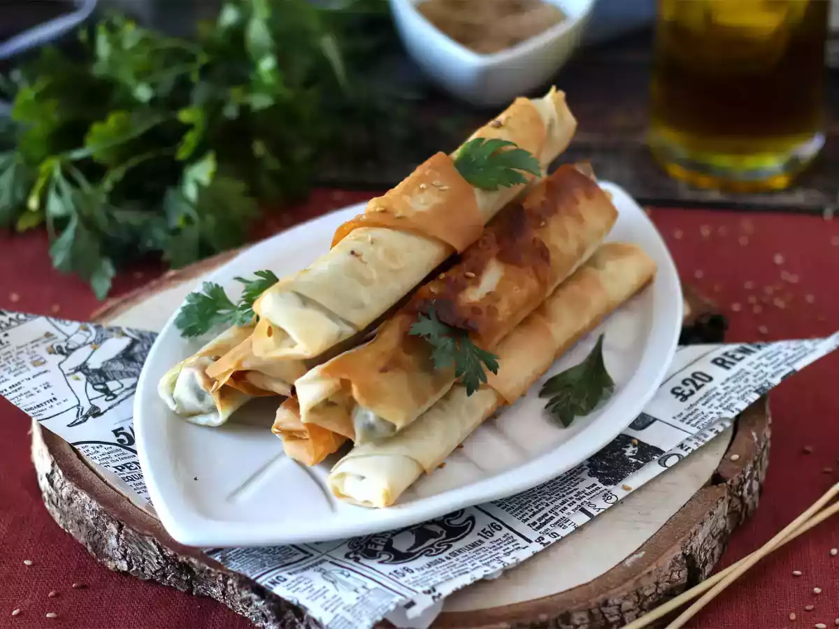 Börek se sýrem feta a petrželkou