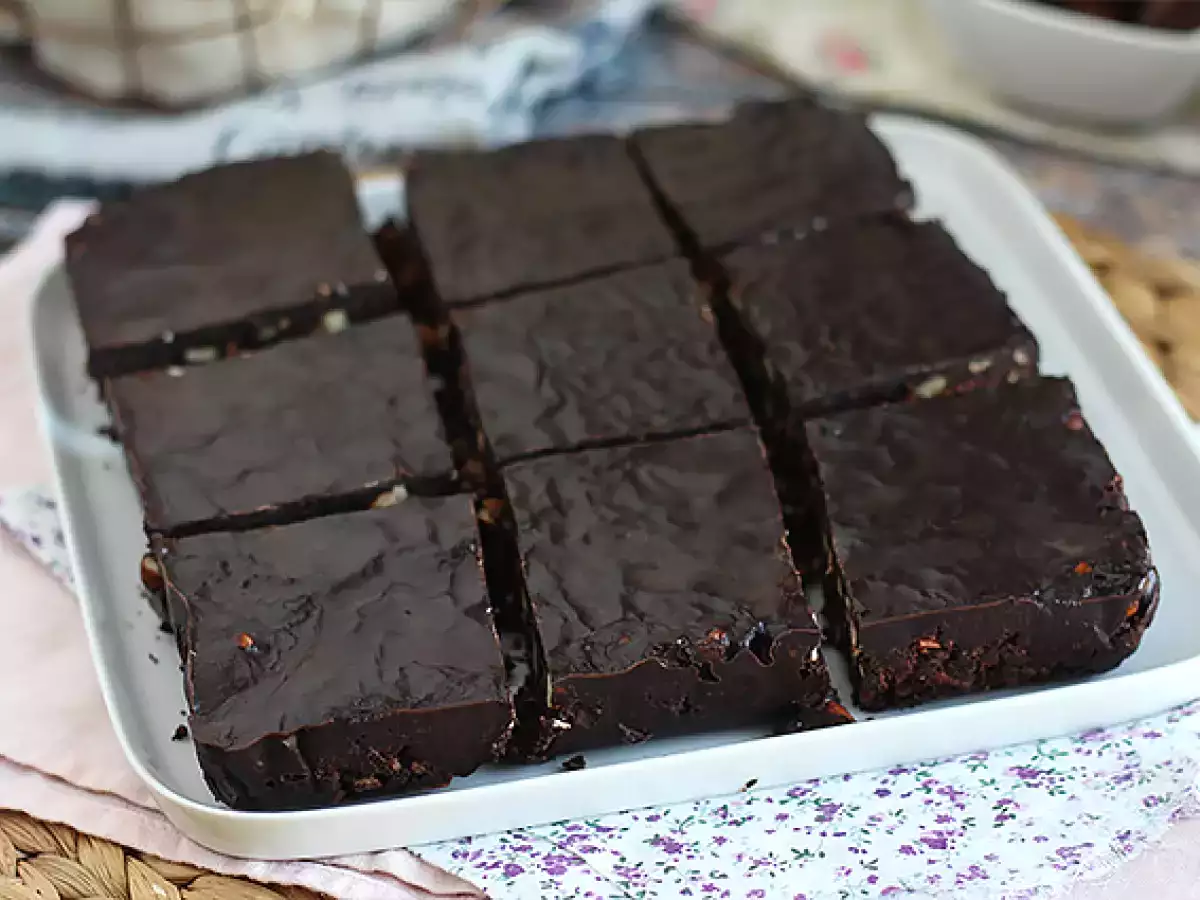 Brawnie – nepečené datlové brownie - foto 6