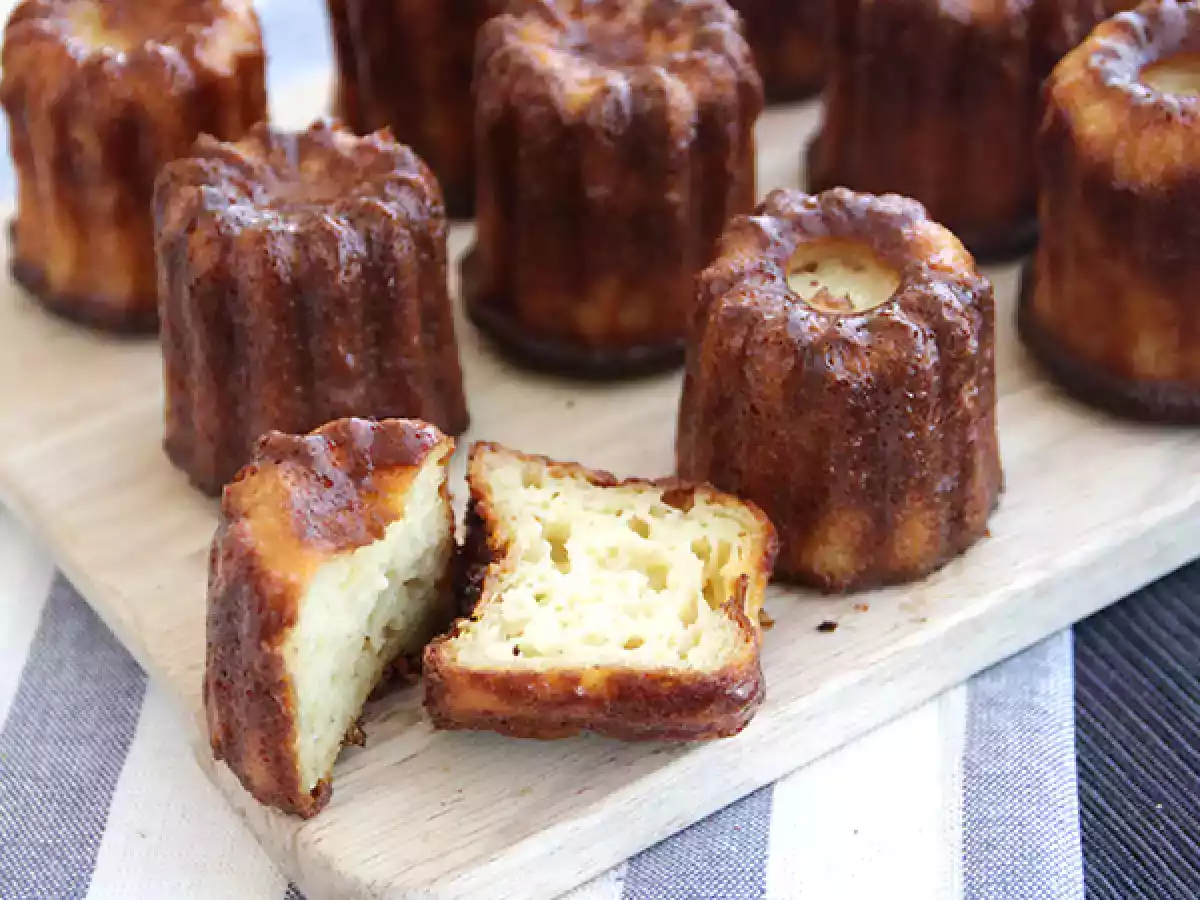 Canelés z Bordeaux