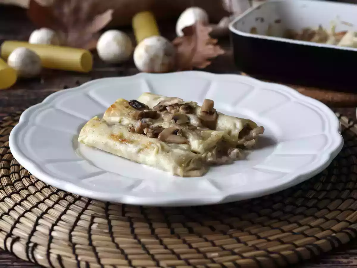 Cannelloni s houbami a klobásou: bohatý a chutný první chod - foto 5