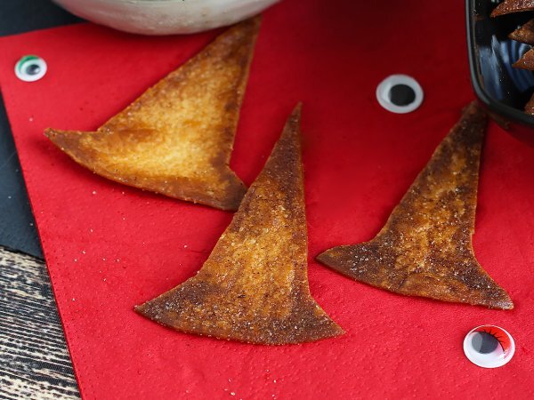 Čarodějnické klobouky - tortillové chipsy - foto 3