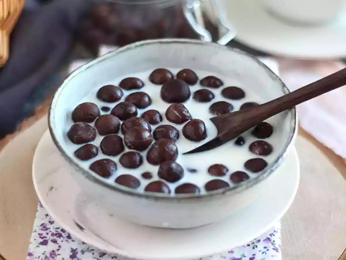 Cereálie s čokoládovými kuličkami typu Nesquik