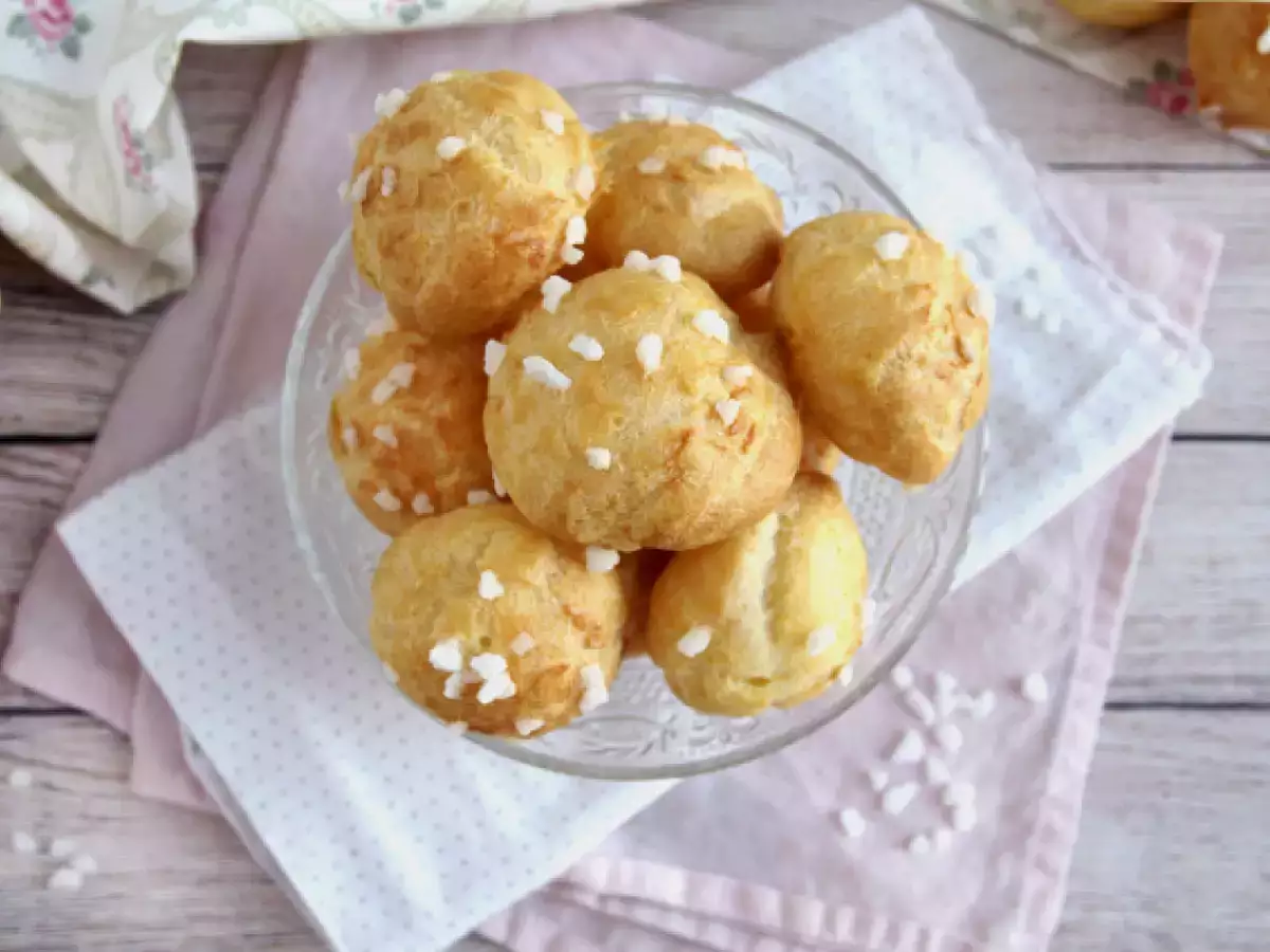 Chouquettes – francouzské odpalované pečivo s perlovým cukrem - foto 5