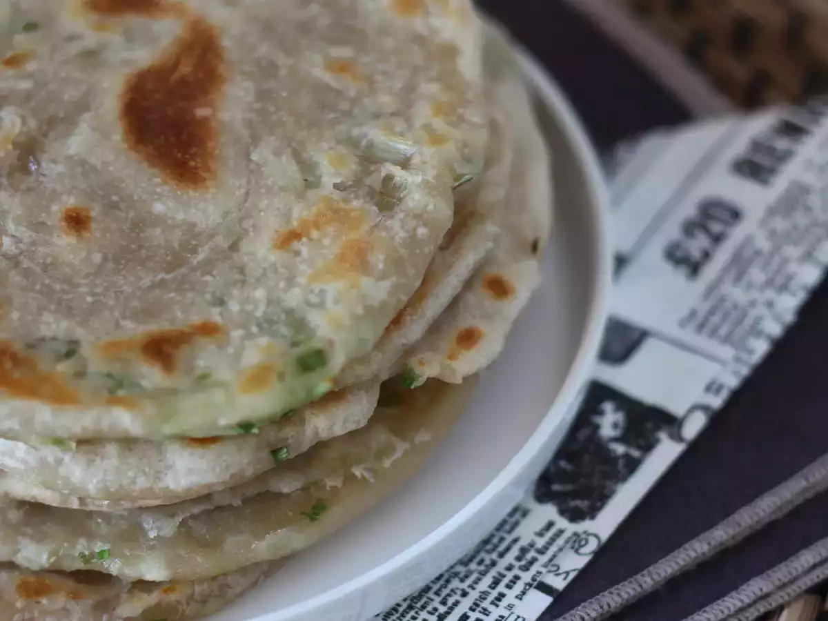 Čínské placky s jarní cibulkou – Scallion pancakes - foto 4